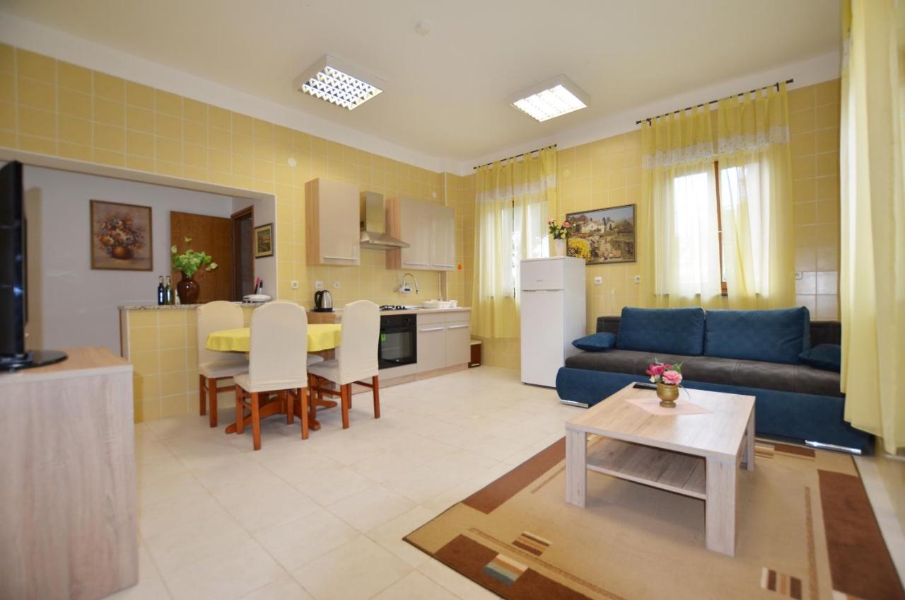 Zminj Apartments 외부 사진